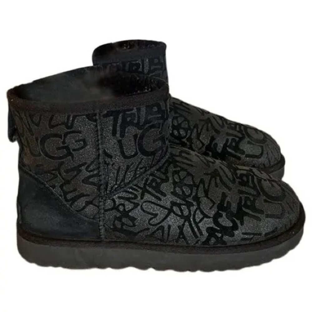 UGG CLASSIC MINI SPARKLE GRAFFITI BLACK BOOTS - WOMEN'S Size 6